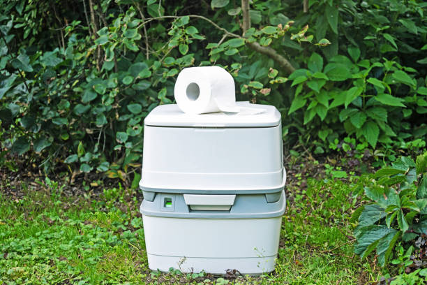 Best Affordable portable toilet rental  in Waunakee, WI